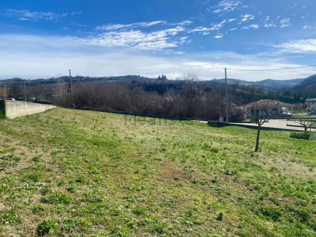 Terreno in vendita di 1000 m² in Via Codevilla, 129