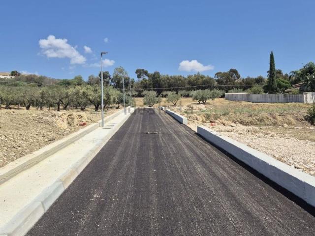 Terreno in vendita di 1000 m² in Via del Promontorio