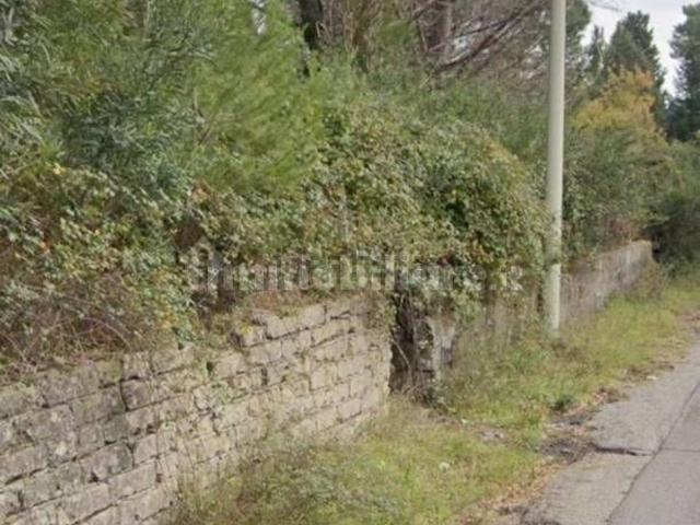 Terreno in vendita di 1000 m² in Via Enna, 8