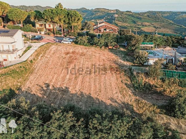 Terreno in vendita di 1000 m² in Via Monte Delle Forche