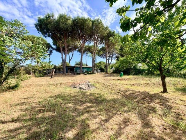 Terreno in vendita di 1000 m²