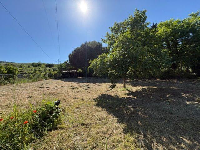 Terreno in vendita di 1000 m²