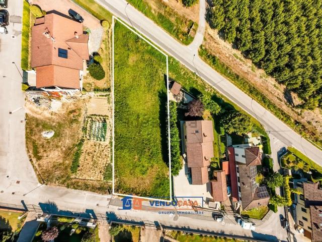 Terreno in vendita di 1008 m² in Località Oltre Rea