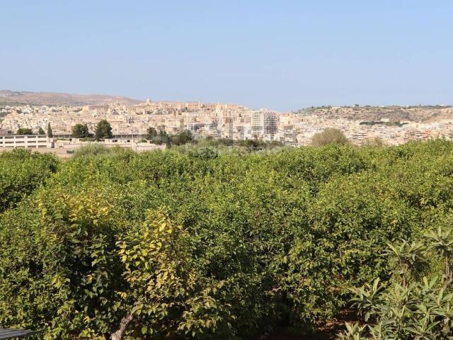 Terreno in vendita di 100 m² in Strada Statale 115 Sud Occidentale Sicula
