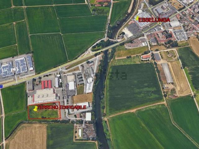 Terreno in vendita di 10160 m² in Corso Vercelli