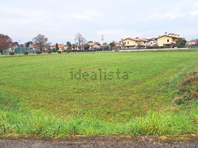 Terreno in vendita di 1026 m² in Via Stadio