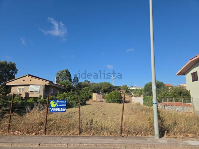 Terreno in vendita di 1145 m² in Via Carbonascia