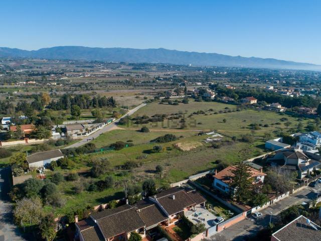 Terreno in vendita di 1155 m² in Via Sant&apos  Anastasia