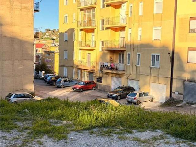 Terreno in vendita di 118 m² in Via San Vincenzo da Paola