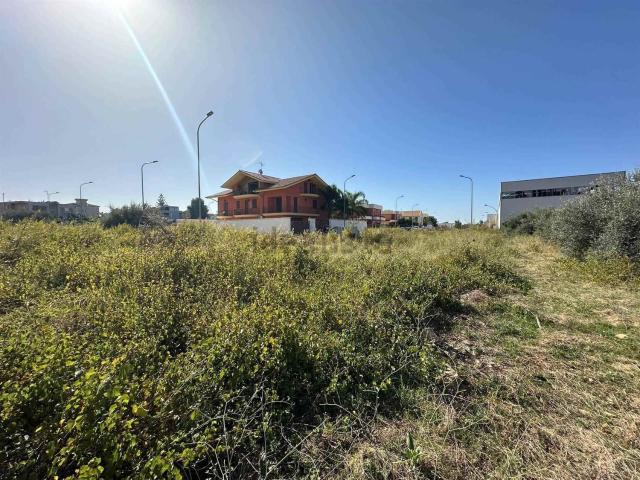 Terreno in vendita di 1110 m²