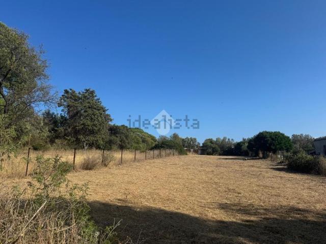 Terreno in vendita di 1115 m² in Via delle More