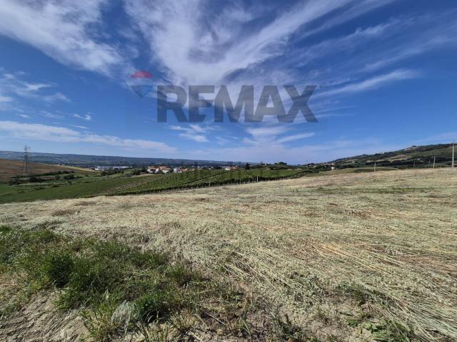 Terreno in vendita di 11340 m² in Via Turaglie