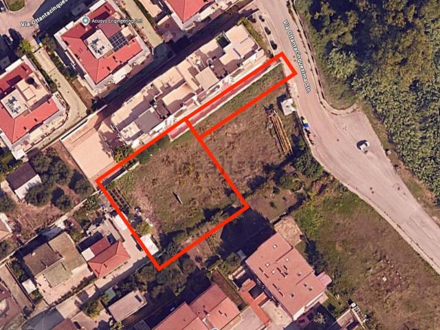 Terreno in vendita di 1134 m² in Via Ottantacinquesima Strada, 22