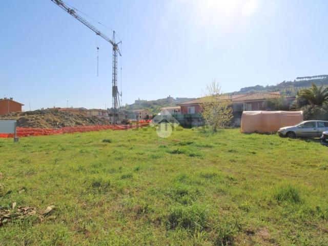 Terreno in vendita di 419 m² in Via Brecce