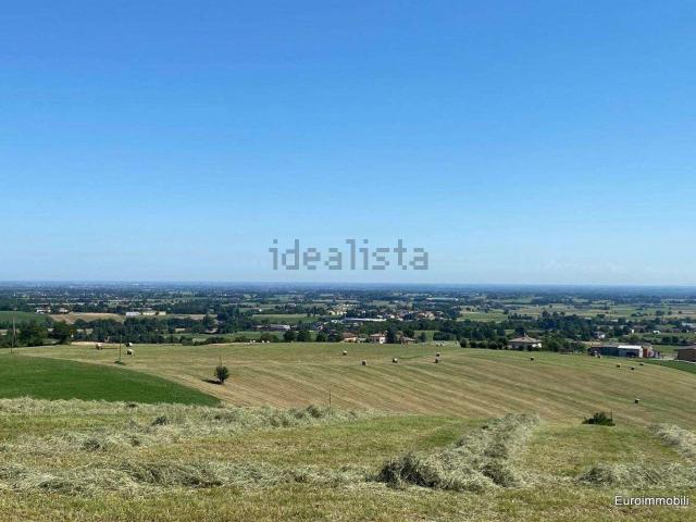 Terreno in vendita di 1200 m² in Via Carcarecchio