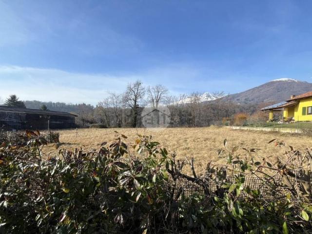 Terreno in vendita di 1200 m² in Via Oropa