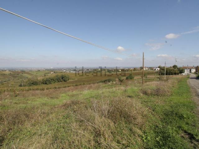 Terreno in vendita di 1200 m² in Viale dei Mille, 96