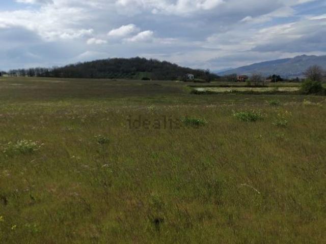 Terreno in vendita di 121450 m² in Strada Provinciale San Valentino