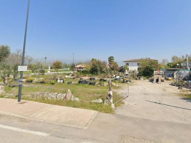 Terreno in vendita di 1344 m² in Via Piave