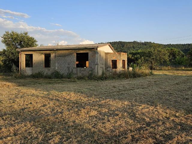 Terreno in vendita di 13500 m² in Località Agazzi