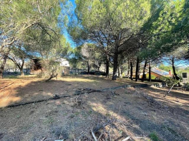 Terreno in vendita di 1357 m² in Via Vincenzo Torre, 2