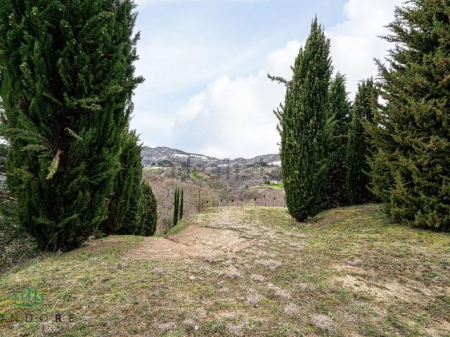 Terreno in vendita di 138000 m² in Via Casale, 4