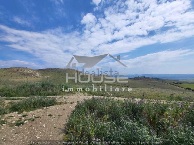 Terreno in vendita di 1300000 m²