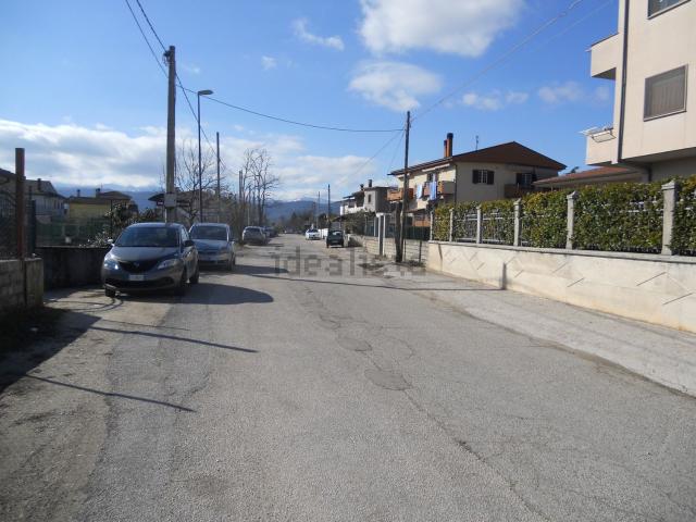 Terreno in vendita di 1300 m² in Via Sant&apos Andrea