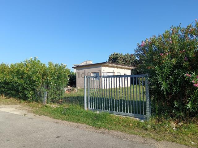 Terreno in vendita di 1320 m² in Via Rose Luxemburg