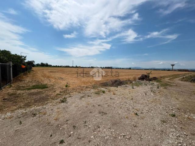 Terreno in vendita di 133599 m² in Via San Giuseppe, 680