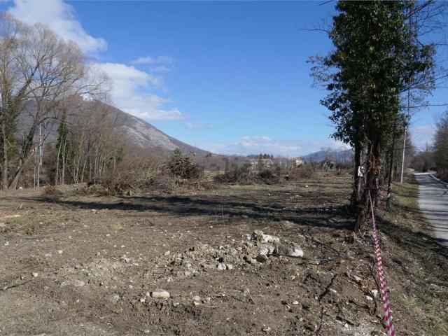 Terreno in vendita di 14710 m² in Via Nord
