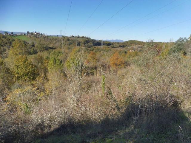 Terreno in vendita di 147 m² in Via Ciuffenna