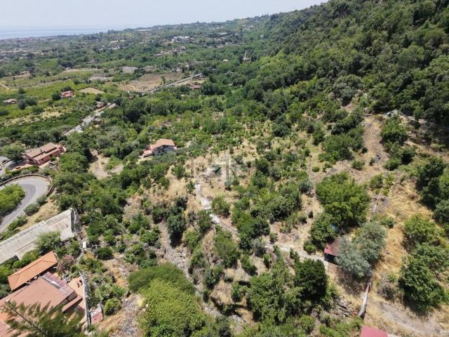 Terreno in vendita di 14991 m² in Via Damasco