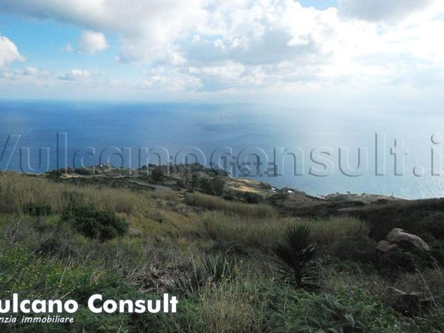 Terreno in vendita di 140000 m² in Strada Provinciale 179