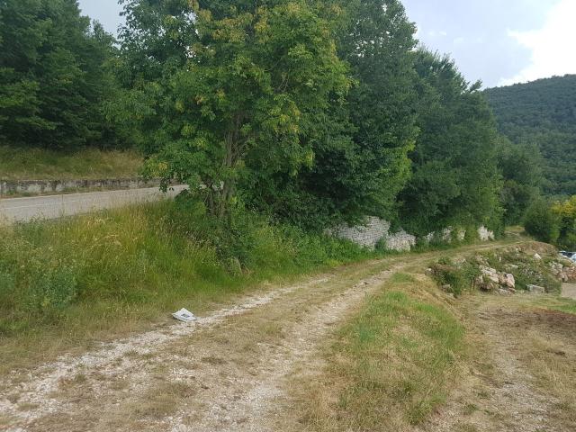 Terreno in vendita di 1400 m²