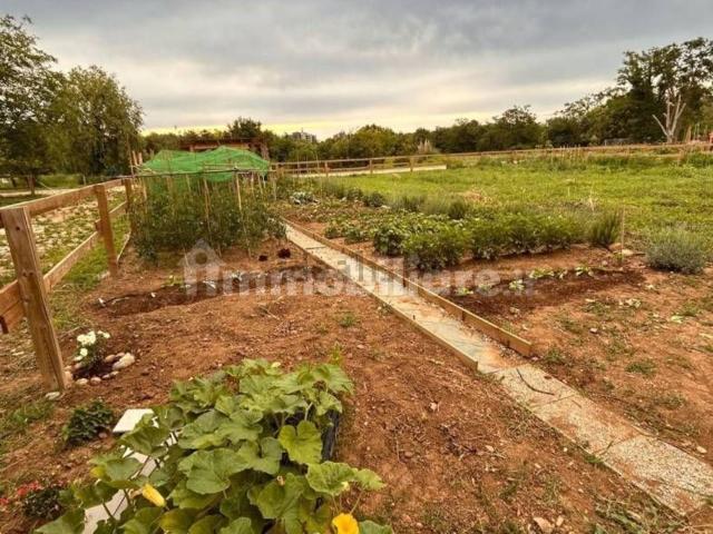 Terreno in vendita di 140 m²