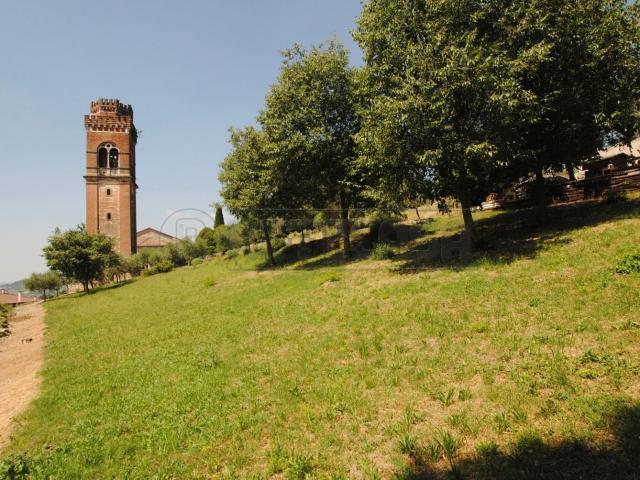 Terreno in vendita di 1551 m² in Via Castello