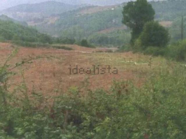 Terreno in vendita di 156406 m² in Strada Statale 92