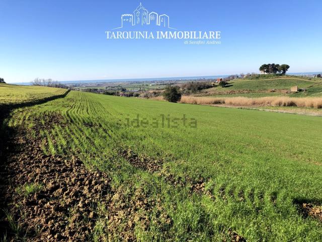 Terreno in vendita di 15940 m² in Strada dell&apos  Acquetta
