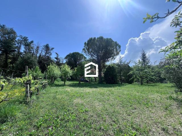Terreno in vendita di 15000 m² in Borgo Garibaldi, 33