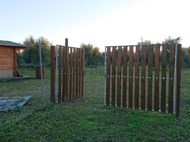 Terreno in vendita di 1500 m² in Via AURELIA NORD