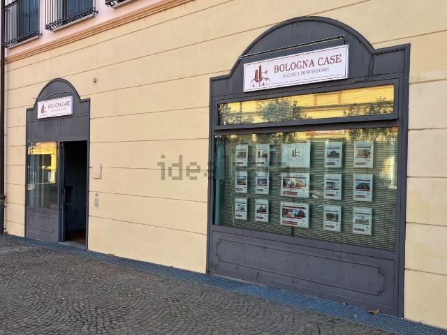 Terreno in vendita di 1500 m² in Via Giovanni Goldoni, 1