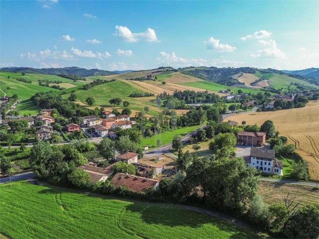 Terreno in vendita di 1500 m² in Via J. F. Kennedy, 12