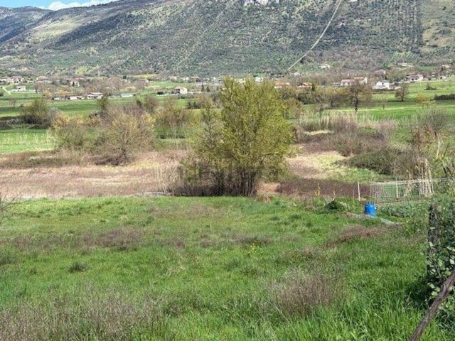 Terreno in vendita di 1500 m²