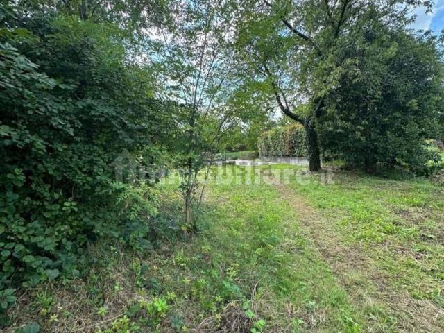 Terreno in vendita di 1520 m²