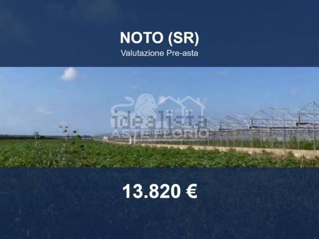 Terreno in vendita di 15365 m² in Vicolo Burgio