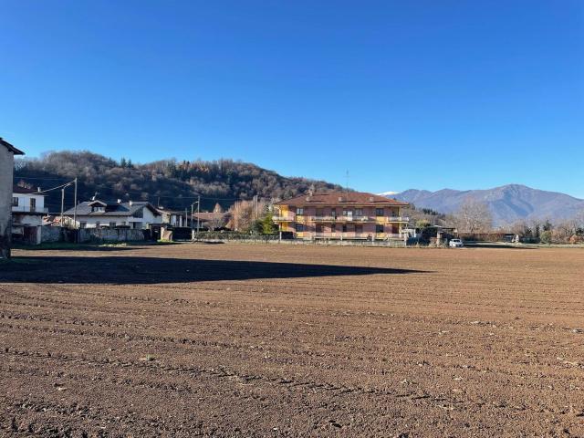 Terreno in vendita di 1660 m² in Via Matteotti
