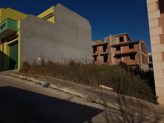 Terreno in vendita di 168 m² in Via Sicilia, 87