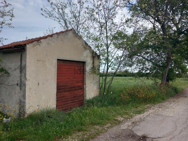 Terreno in vendita di 16000 m² in Contrada fossato