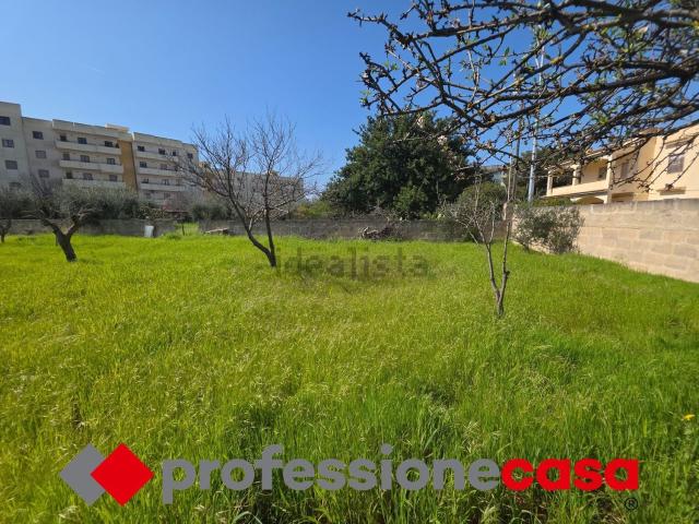 Terreno in vendita di 1600 m² in Via Guarino Guarini